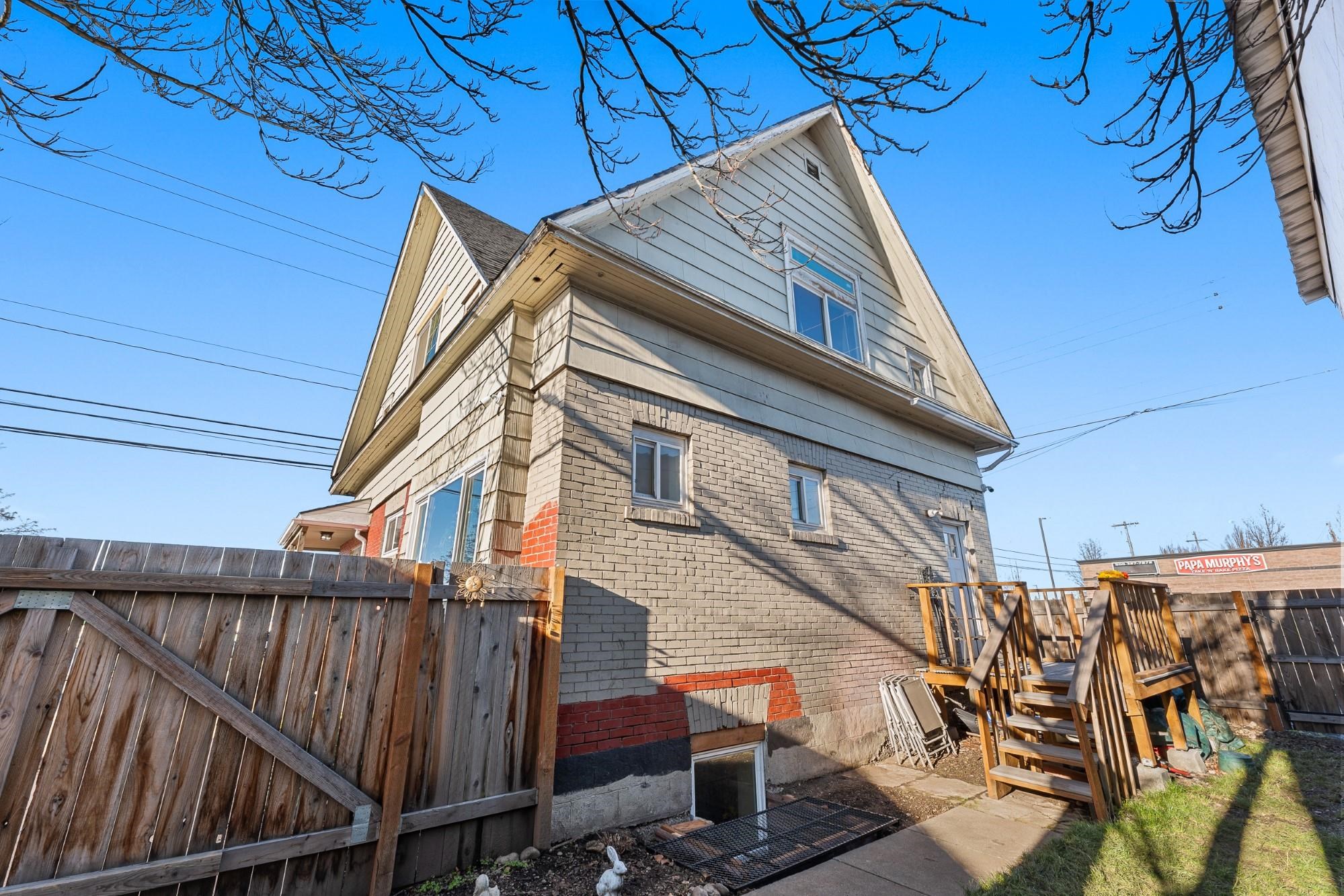 2012 North Ruby Street Spokane, WA 99207 - Photo 37 of 42