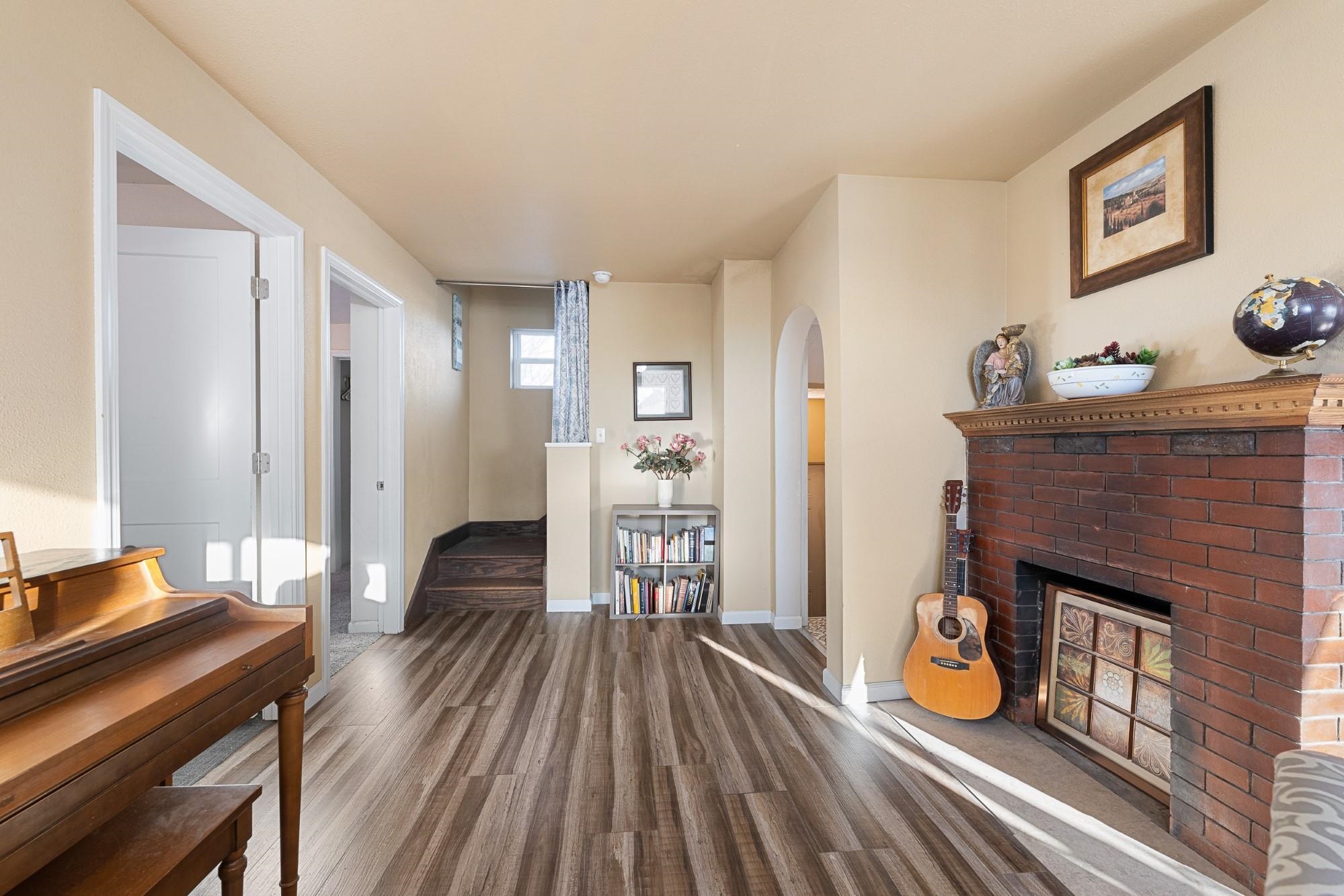 2012 North Ruby Street Spokane, WA 99207 - Photo 6 of 42