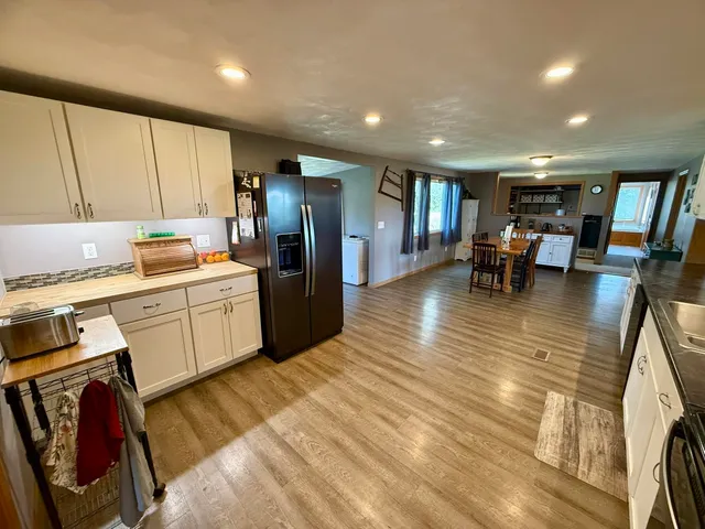 $414,900 | W8192 Pilz Road, Browntown, WI 53522