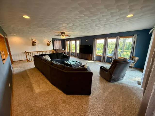 $414,900 | W8192 Pilz Road, Browntown, WI 53522