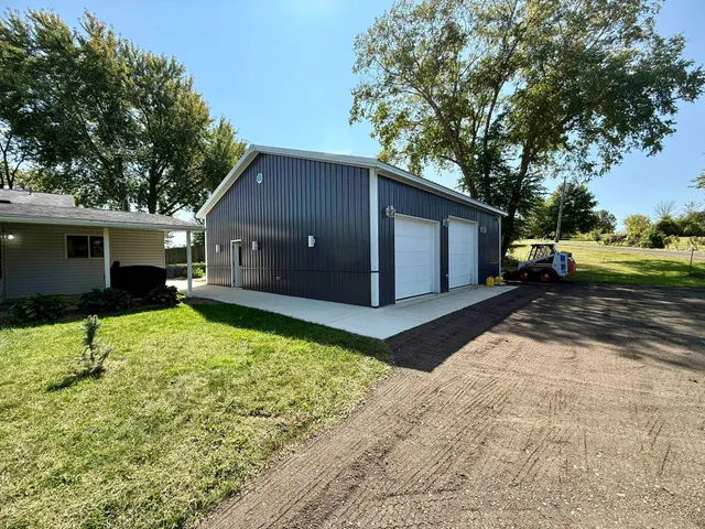 $414,900 | W8192 Pilz Road, Browntown, WI 53522