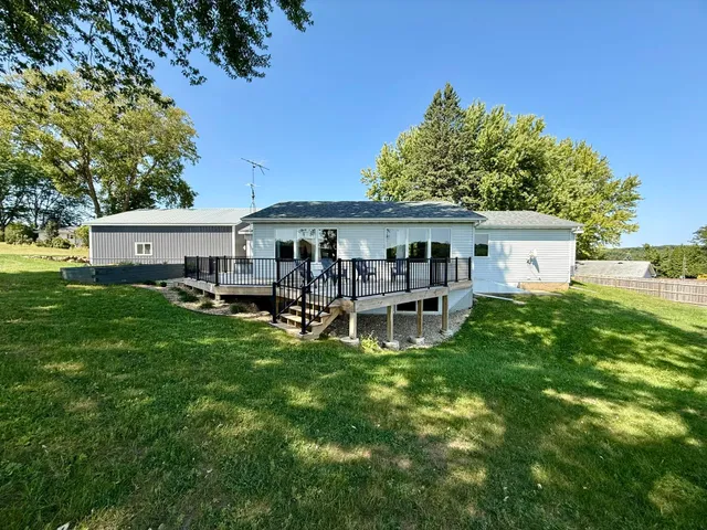 $414,900 | W8192 Pilz Road, Browntown, WI 53522