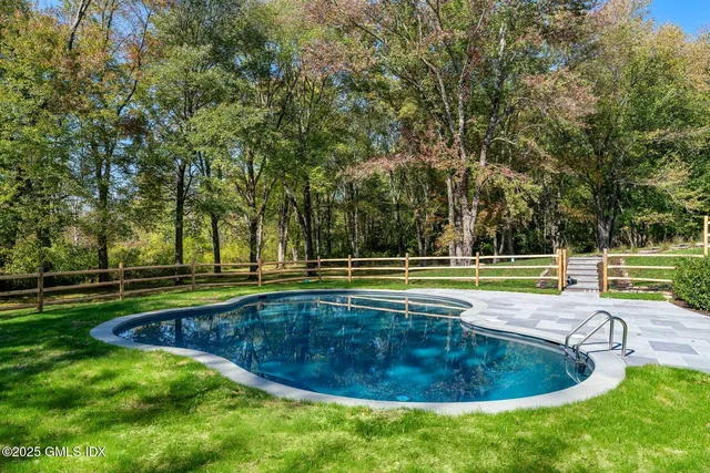 $5,995,000 | 20 Cutler Road, Greenwich, CT 06831