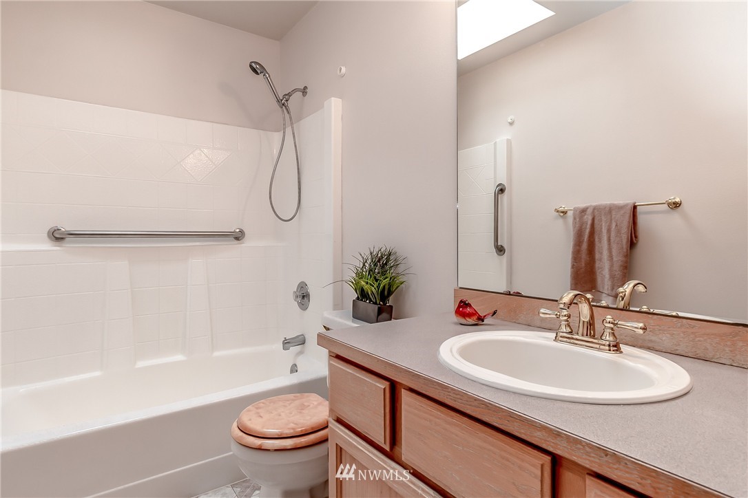 4926 Parker Road East Sumner, WA 98390 - Photo 15 of 24