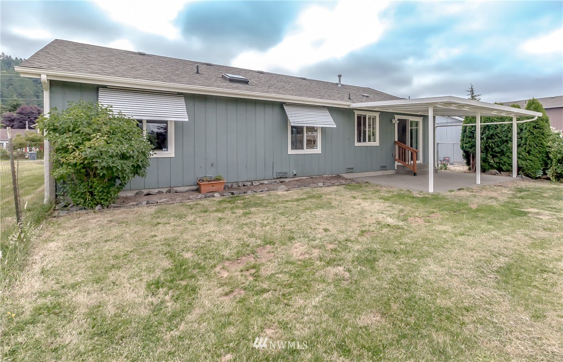 4926 Parker Road East Sumner, WA 98390 - Photo 19 of 24