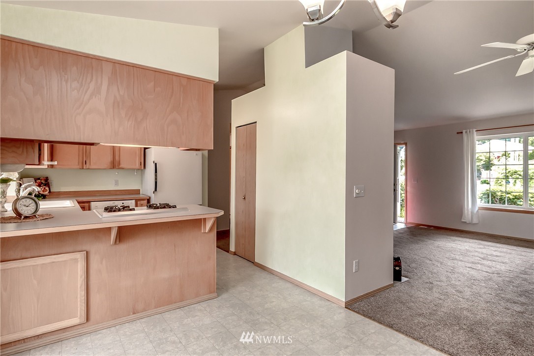 4926 Parker Road East Sumner, WA 98390 - Photo 8 of 24