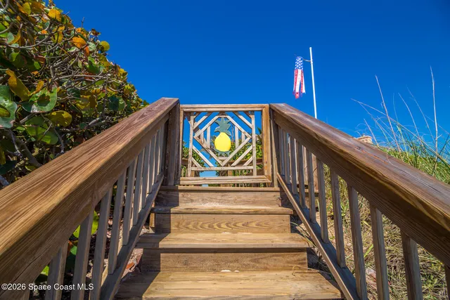 $1,035,000 | 5297 Solway Drive, Melbourne Beach, FL 32951