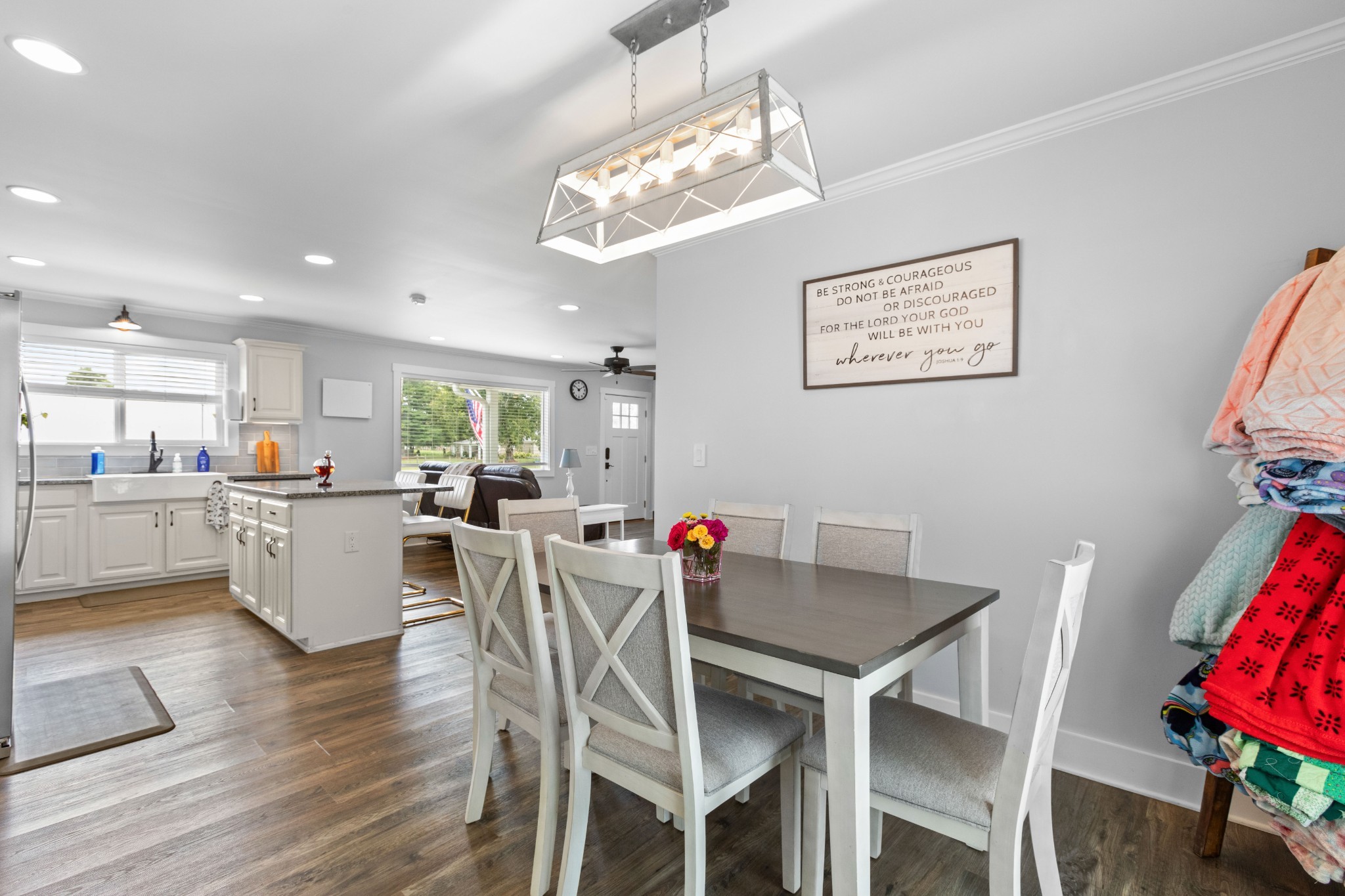 294 McDale Road Shelbyville, TN 37160 - Photo 16 of 47 a view of a dining room with furniture and wooden floor