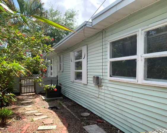 a view of a back side of house