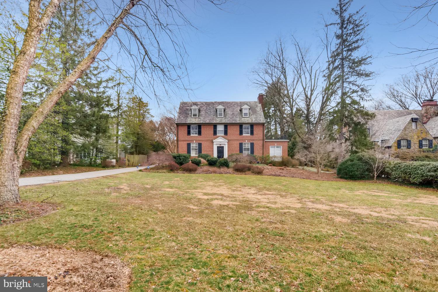 805 St Georges Road Baltimore, MD 21210 - Photo 2 of 33 Stately Brick Colonial on 3/4 Acre