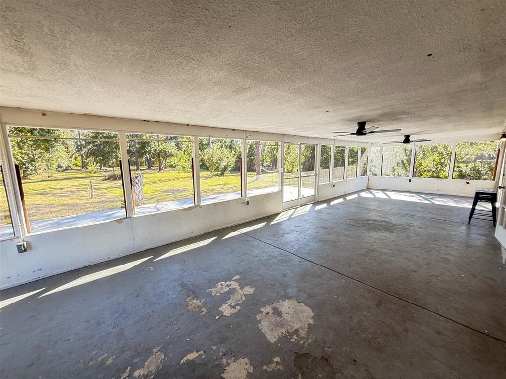 13670 Highland Road Wimauma, FL 33598 - Photo 38 of 50