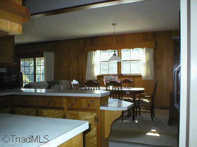 1114 Cliff Road Asheboro, NC 27203 - Photo 5 of 9 Other. Kitchen