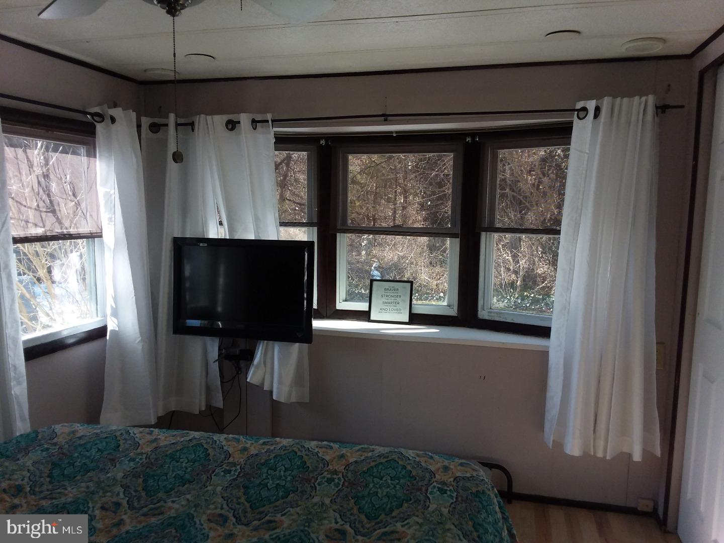 4191 Lake Road, Unit 15 Vineland, NJ 08344 - Photo 15 of 18 Master Bedroom