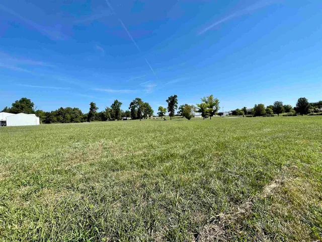 $55,000 | 1 Professional Park Drive, Marion, IL 62959