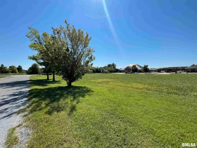 $55,000 | 1 Professional Park Drive, Marion, IL 62959