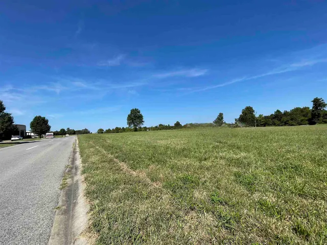 $55,000 | 1 Professional Park Drive, Marion, IL 62959