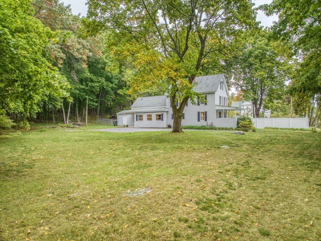 1272 Mammoth Road Dracut, MA 01826 - Photo 3 of 36 Gallery Image 3
