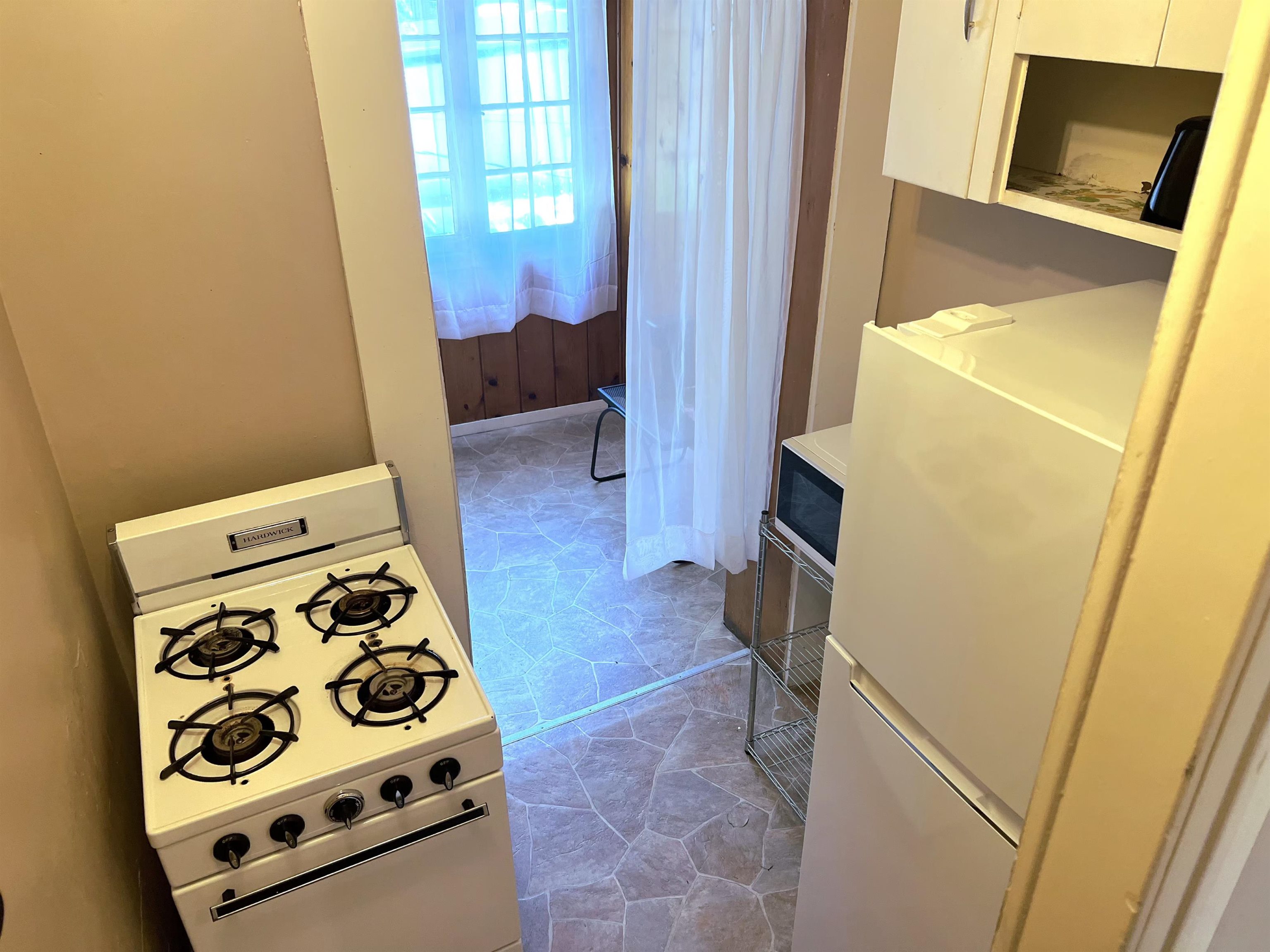 701 Center Avenue, Unit 14 Bay City, MI 48708 - Photo 6 of 7