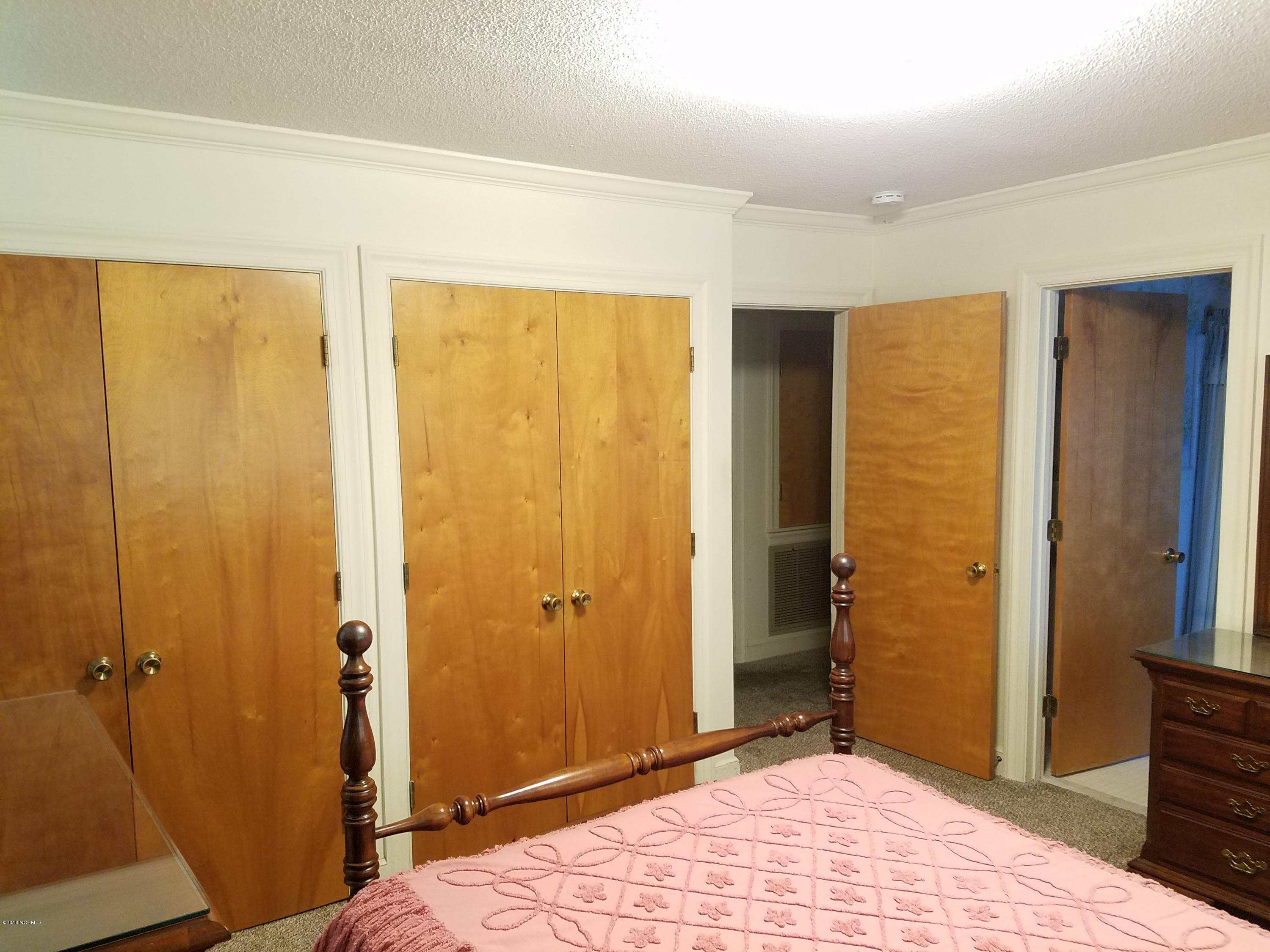 731 Cobb Road Kinston, NC 28501 - Photo 19 of 25 Master Bedroom-Additional