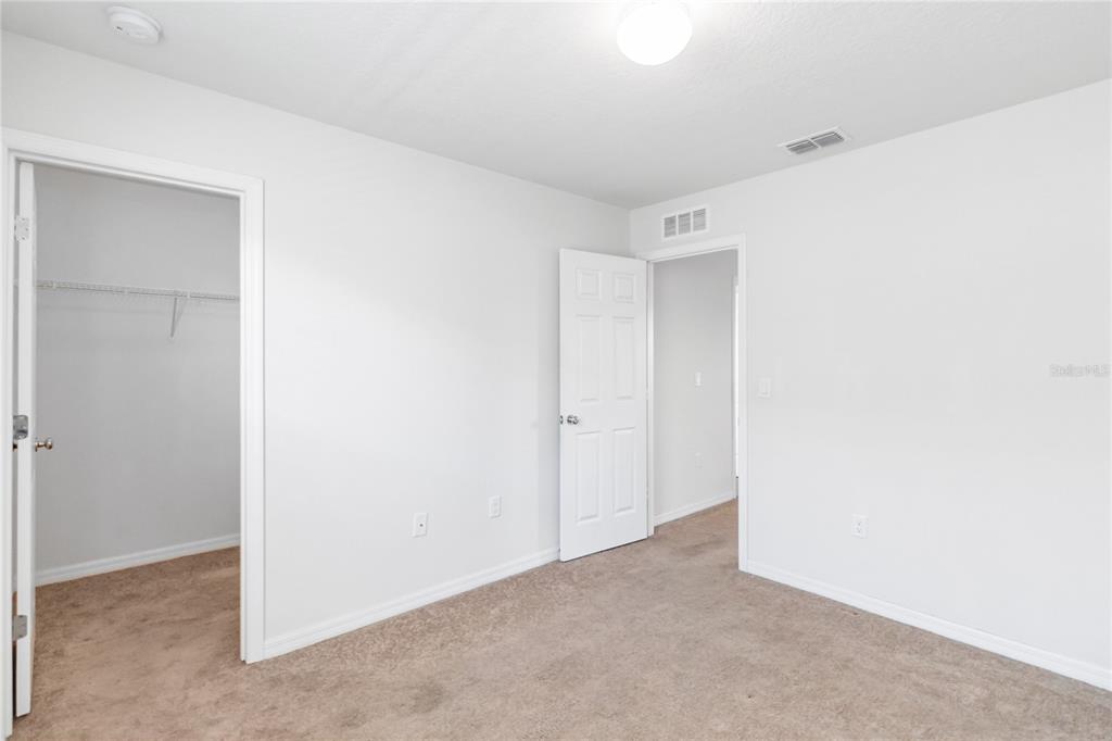 3566 Southern Cross Loop Kissimmee, FL 34744 - Photo 25 of 32