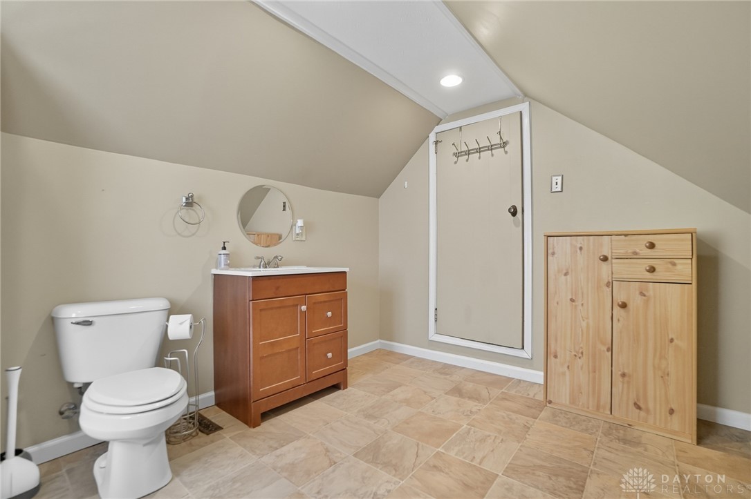 229 South Bromfield Road Kettering, OH 45429 - Photo 38 of 57