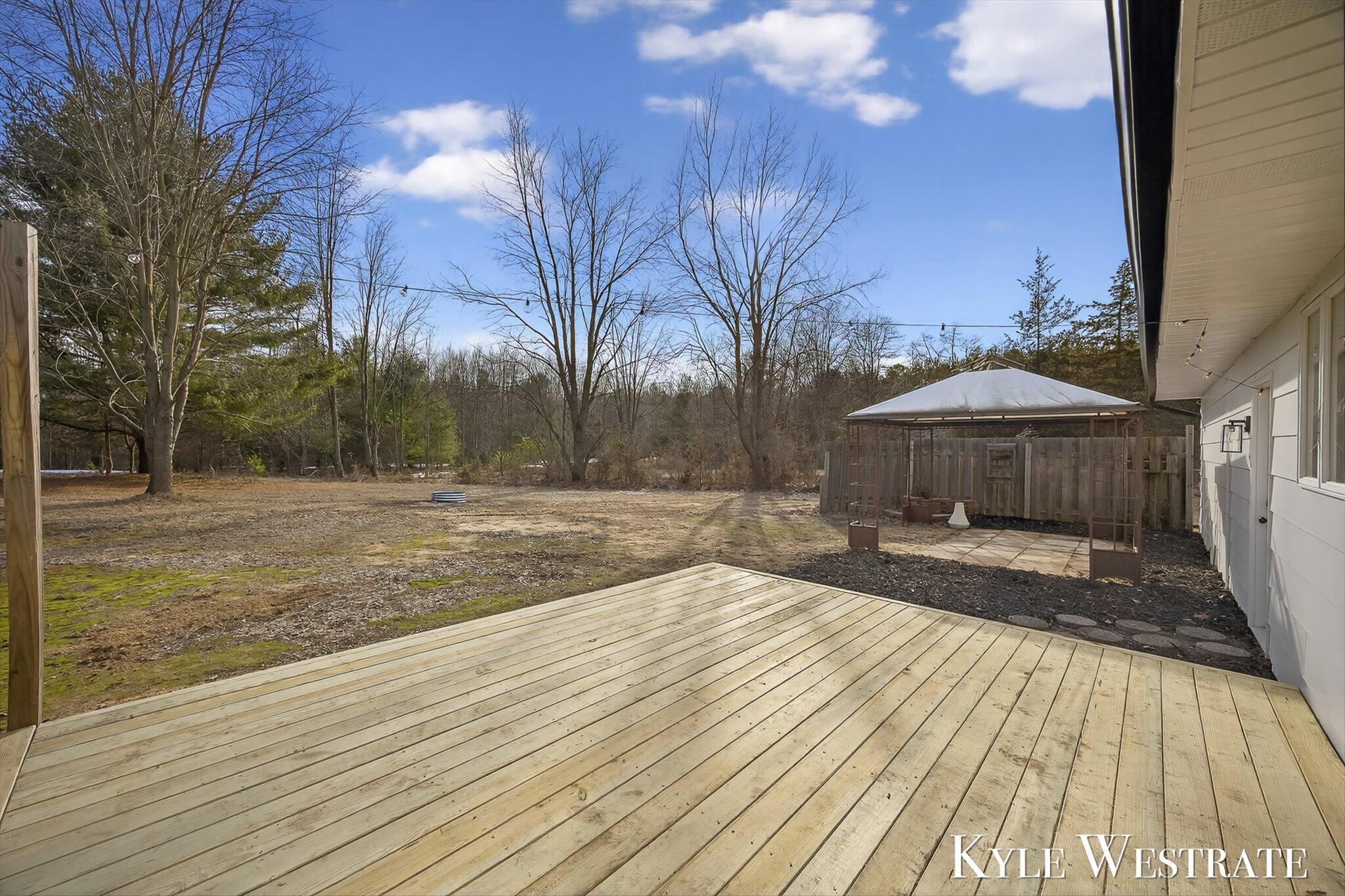1763 East Pontaluna Road Spring Lake, MI 49456 - Photo 27 of 32 28-K1J11208