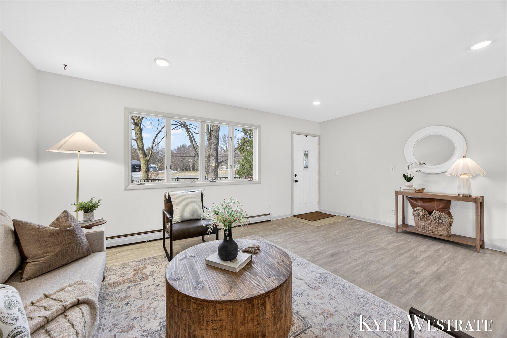 1763 East Pontaluna Road Spring Lake, MI 49456 - Photo 5 of 32 13-K1J11272