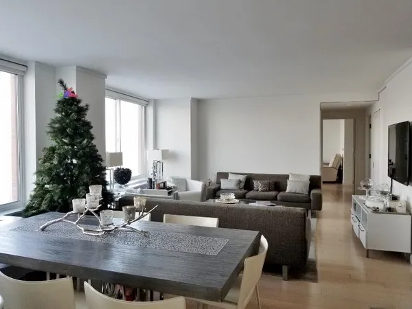 $3,550,000 | 212 Warren Street, Unit 12E | Battery Park City