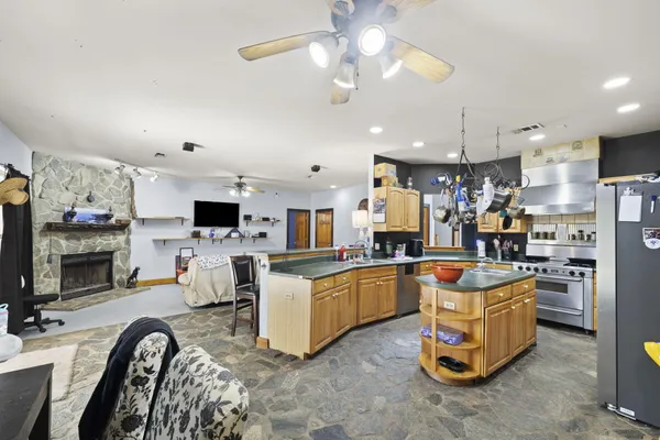 $525,000 | 1658 Beechwood Drive, Gulf Breeze, FL 32563