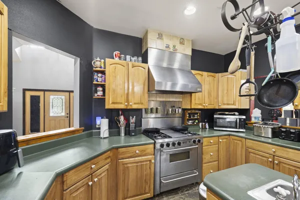 $525,000 | 1658 Beechwood Drive, Gulf Breeze, FL 32563