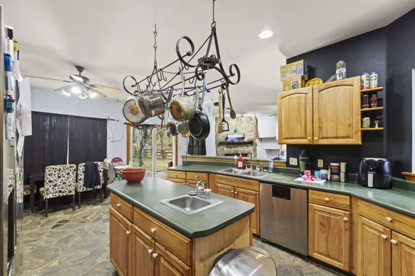 $525,000 | 1658 Beechwood Drive, Gulf Breeze, FL 32563