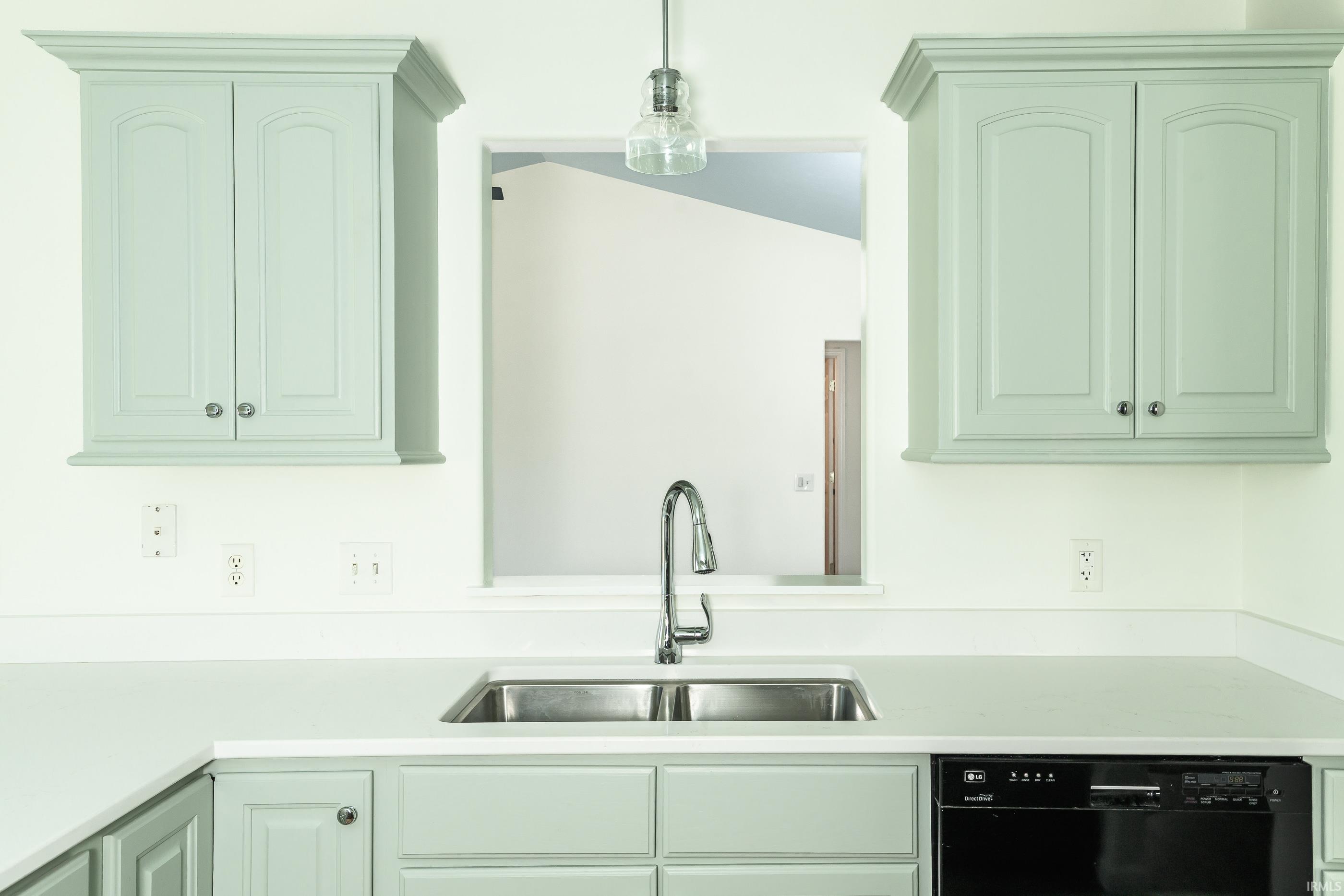 3024 North Ruffy's Way Bloomington, IN 47404 - Photo 11 of 32 Gallery Image 11