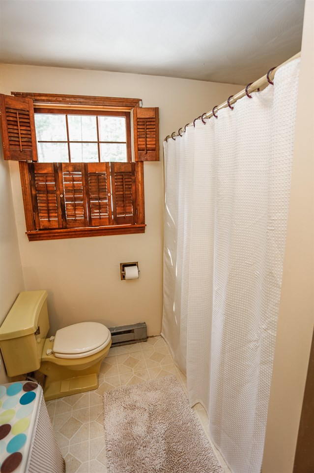 84 Deerhaven Road Weare, NH 03281 - Photo 28 of 33 Gallery Image 28