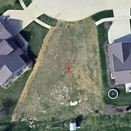 a house view with a outdoor space