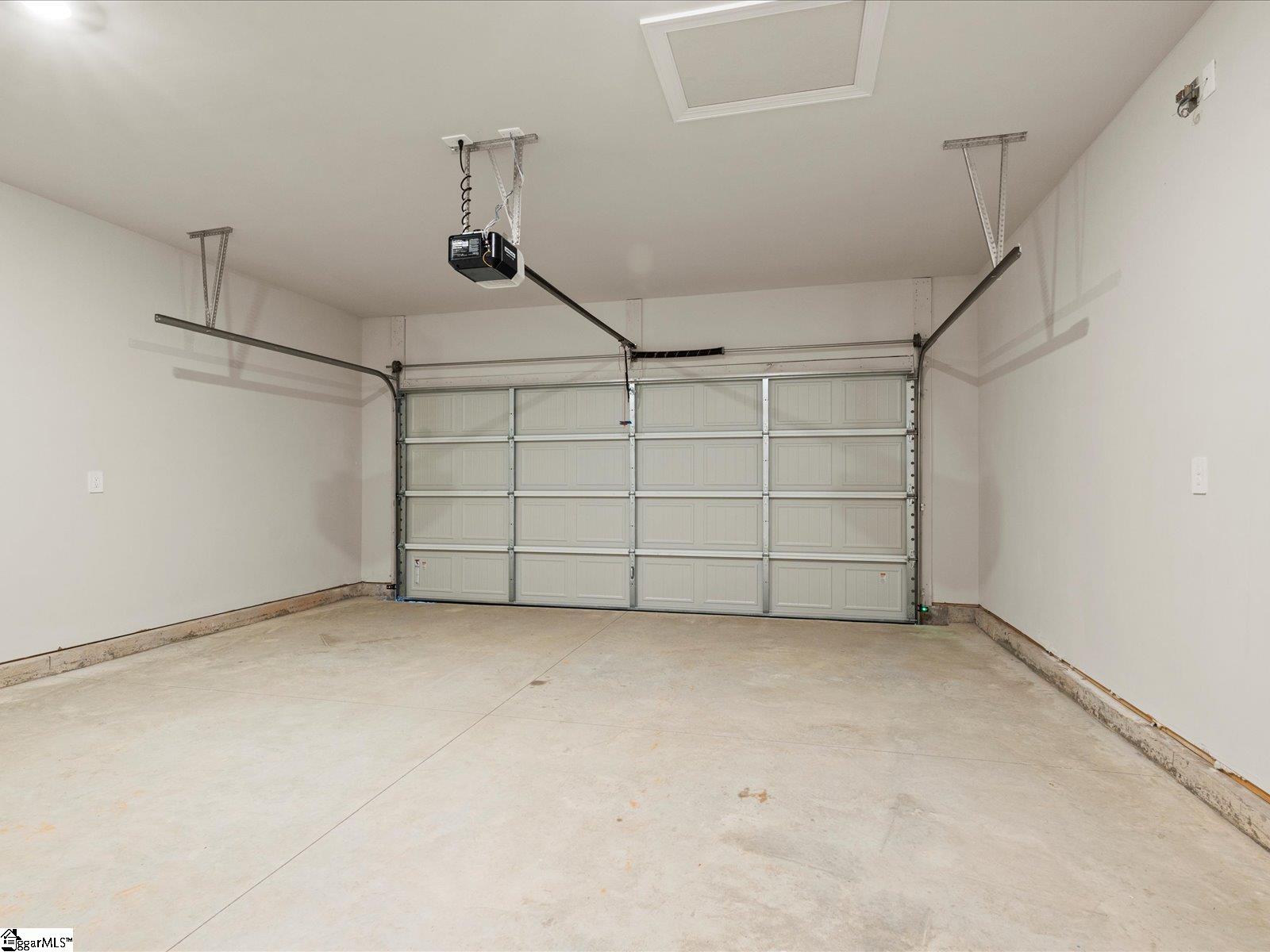 104 Hazelcroft Drive Fountain Inn, SC 29644 - Photo 28 of 33