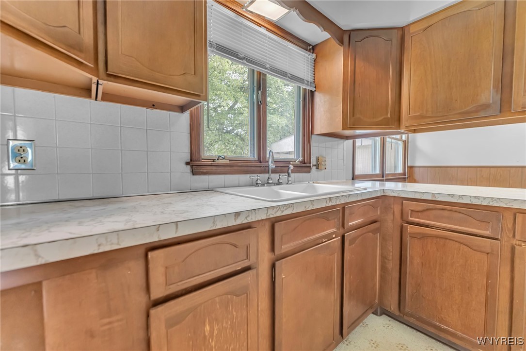 6 Impala Parkway Lancaster, NY 14086 - Photo 13 of 49 Kitchen with tons of cabinetry