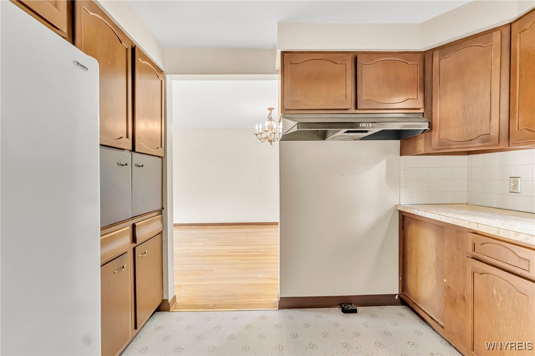 6 Impala Parkway Lancaster, NY 14086 - Photo 18 of 49 Kitchen with tons of cabinetry