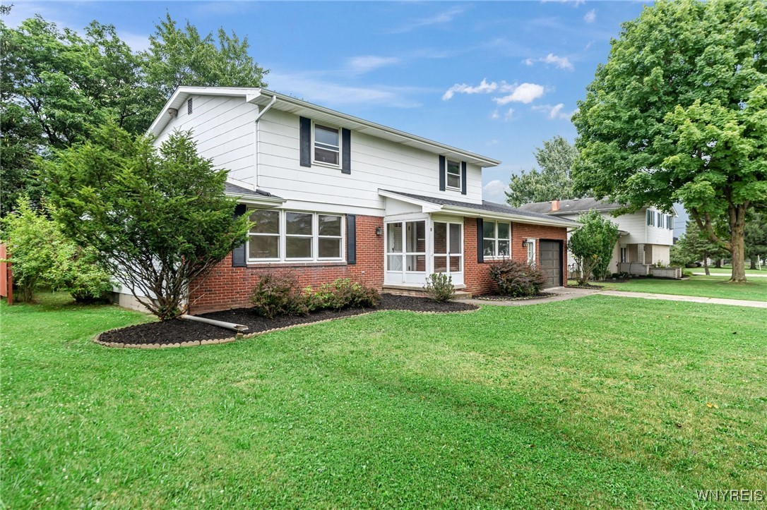 6 Impala Parkway Lancaster, NY 14086 - Photo 2 of 49 Beautiful landscaping