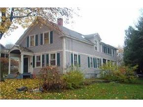 28 High Street Rutland, VT 05701 - Photo 2 of 2