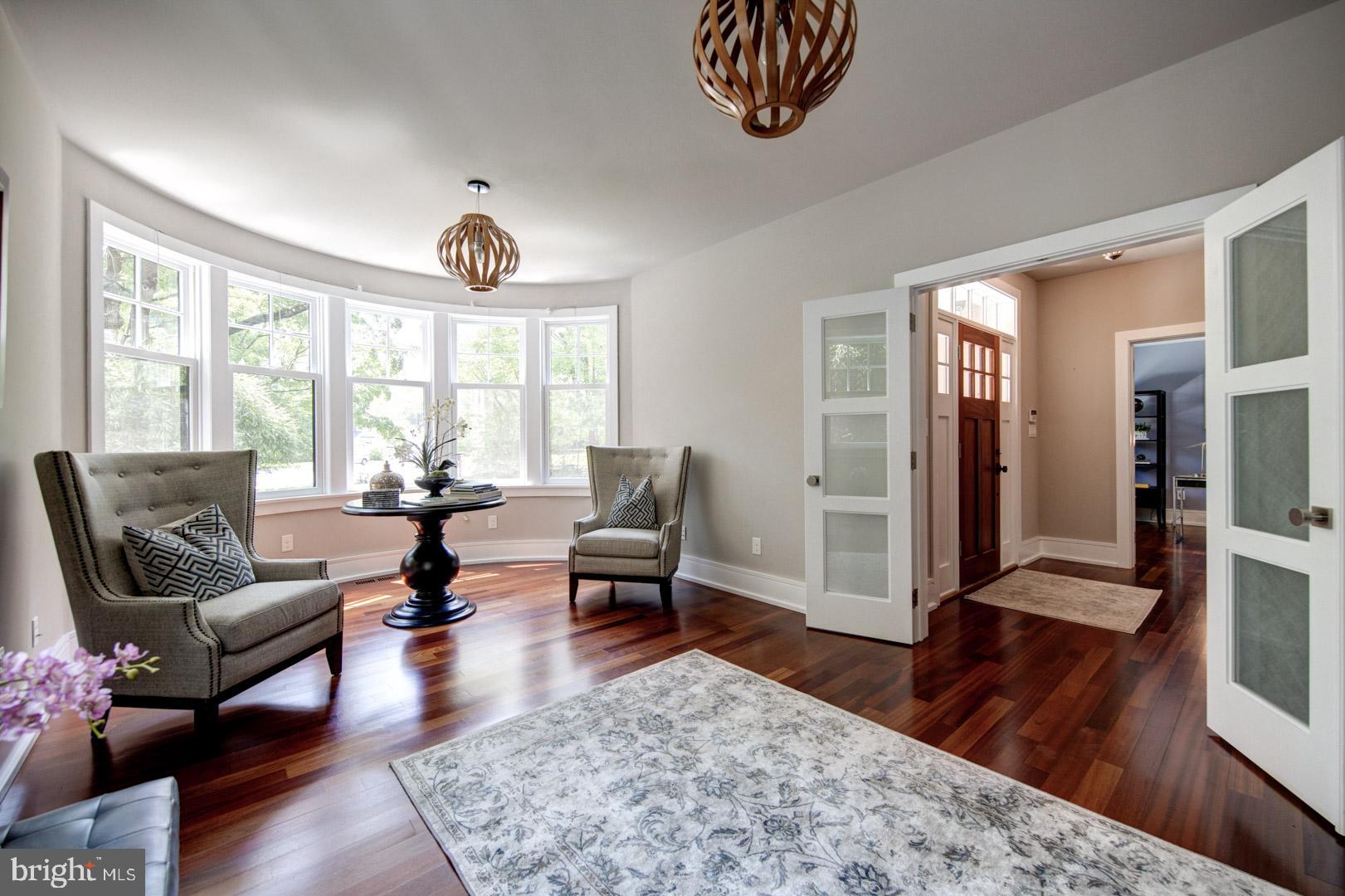 123 Cambria Court Wayne, PA 19087 - Photo 12 of 42 Living room