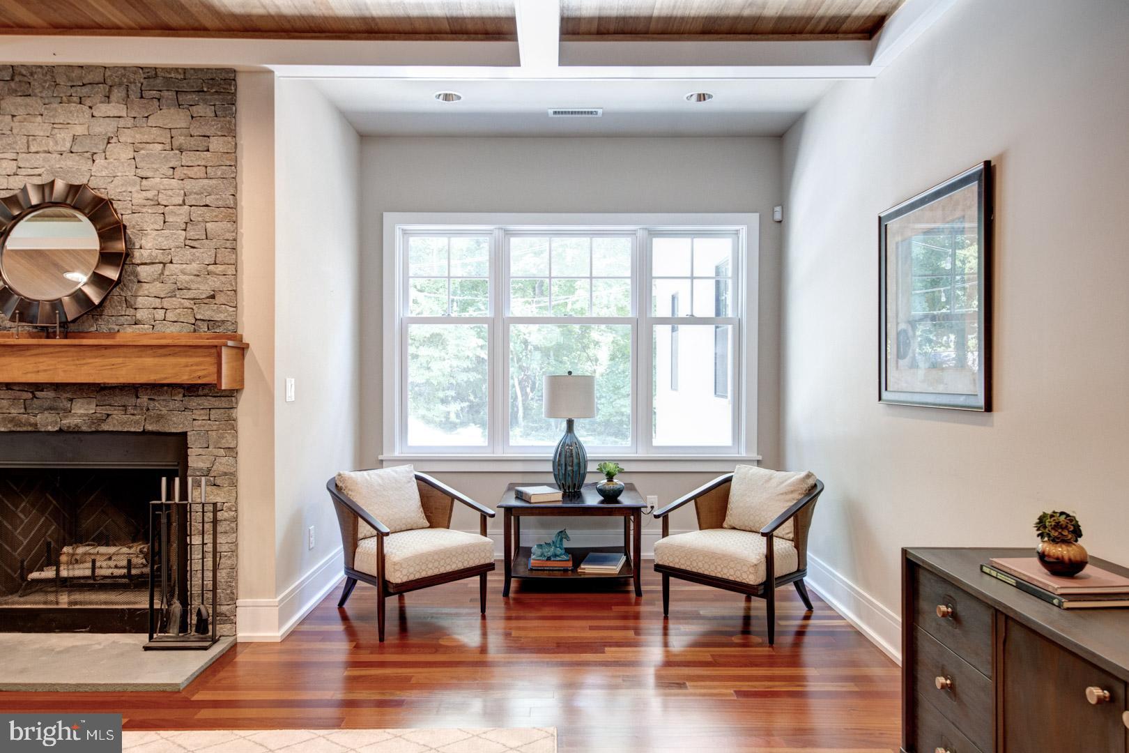123 Cambria Court Wayne, PA 19087 - Photo 8 of 42 Great room nook