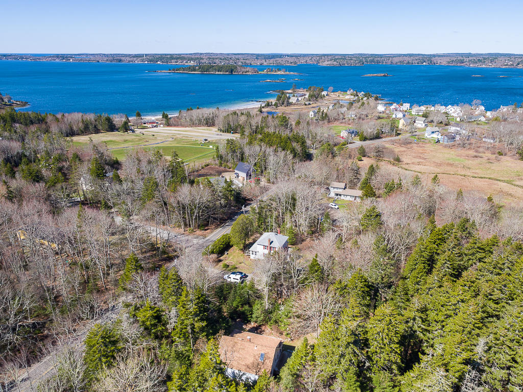 151 Snowball Hill Road Bristol, ME 04554 - Photo 3 of 26 Pemaquid Beach in distance