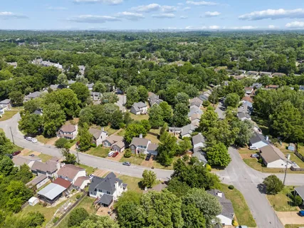 $385,000 | 5204 Village Trace, Nashville, TN 37211