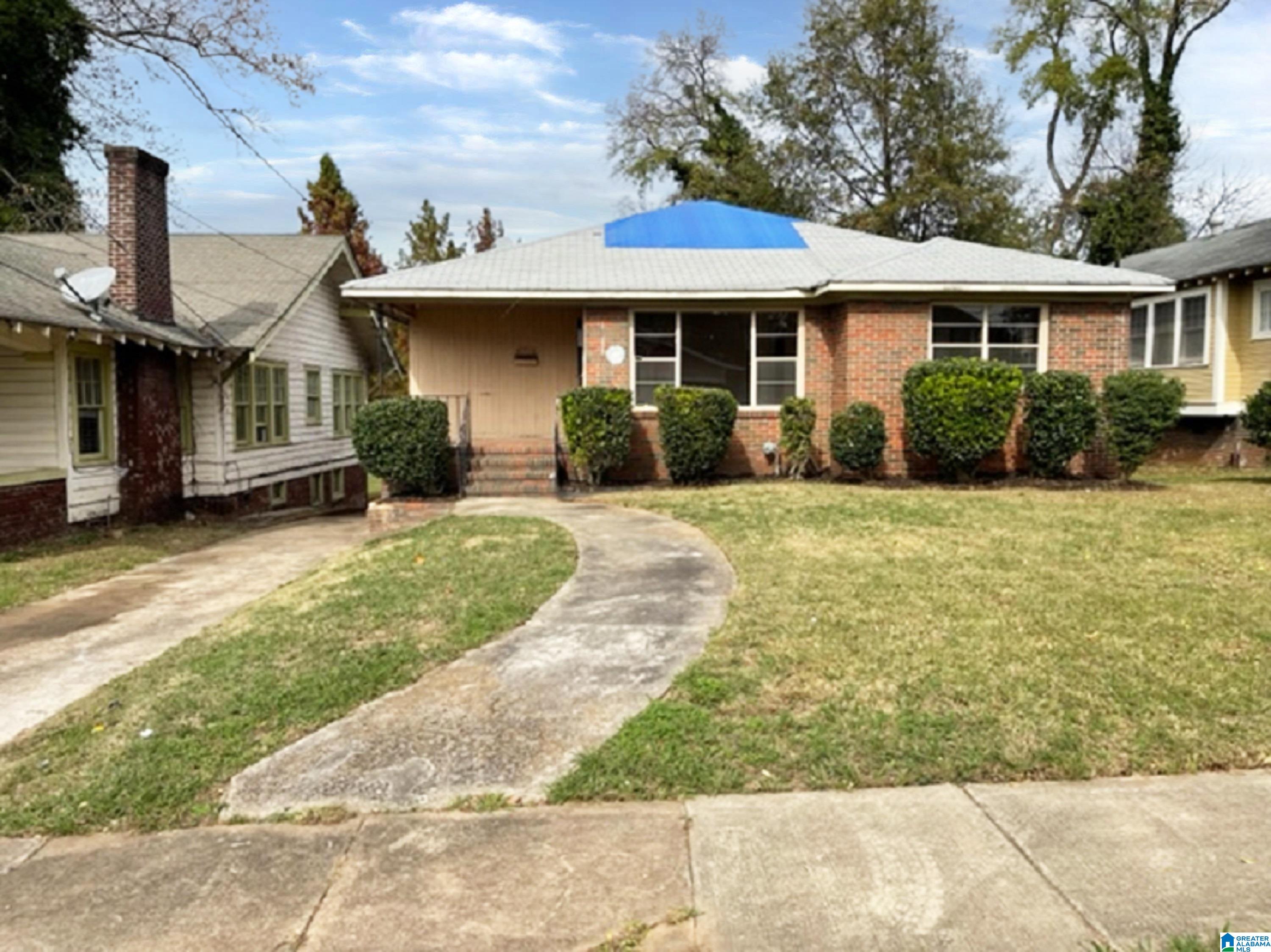 2028 28th Street Birmingham, AL 35218 - Photo 1 of 15