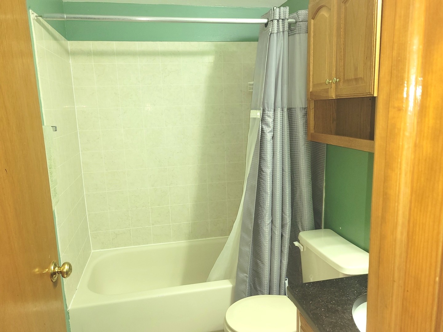405 Wenbriar Square Addison, IL 60101 - Photo 16 of 24 Gallery Image 16