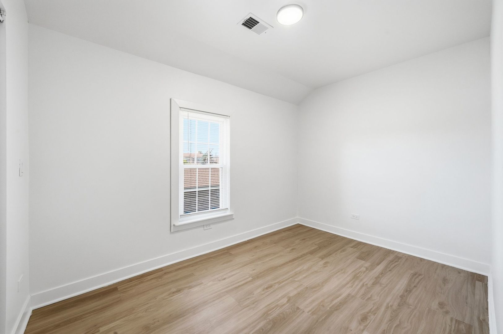 446 Rice Avenue Bellwood, IL 60104 - Photo 23 of 43