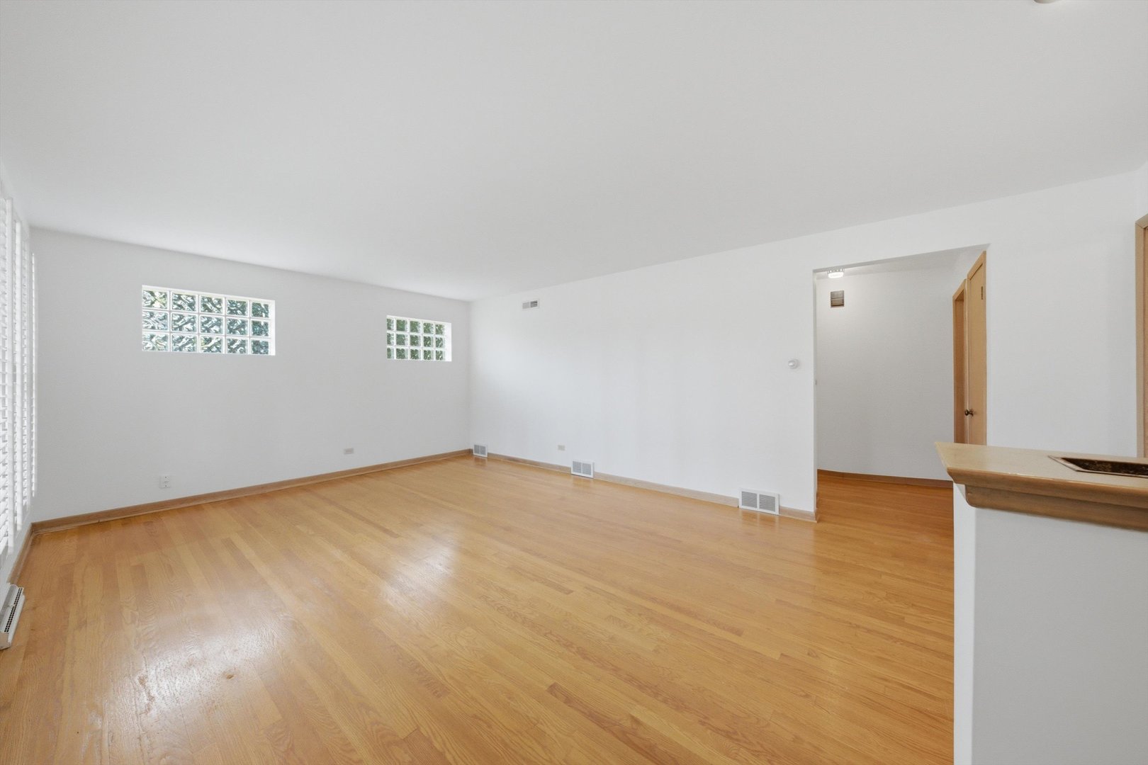 2912 Old Glenview Road Wilmette, IL 60091 - Photo 6 of 44