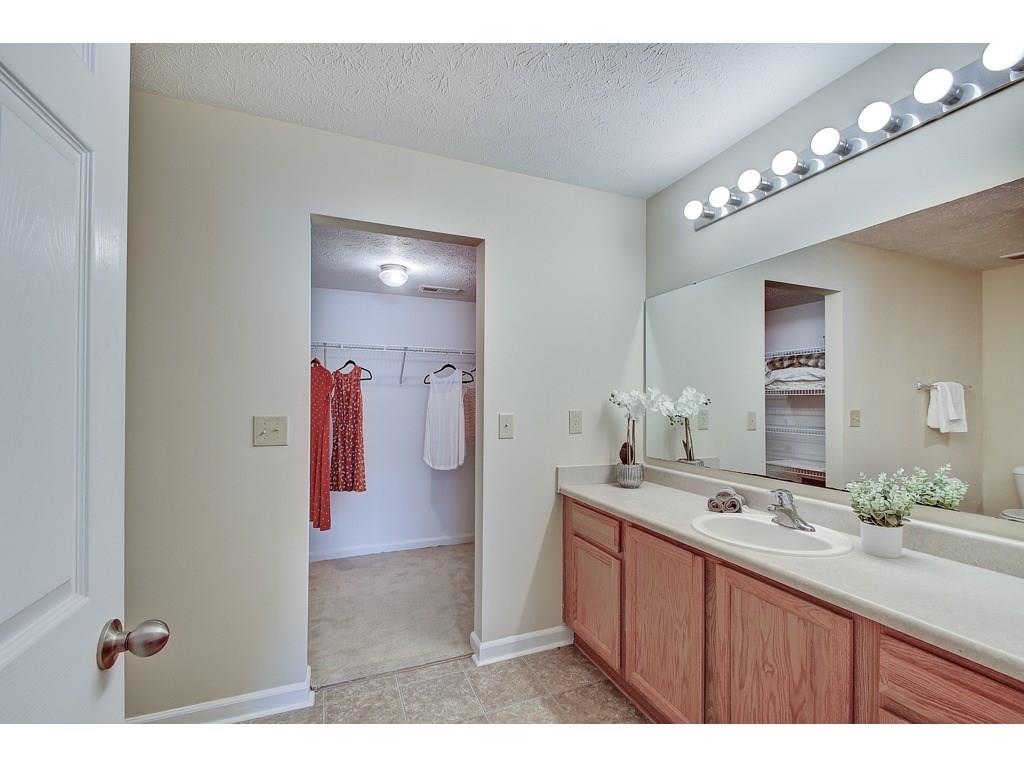8338 Exton Road Indianapolis, IN 46239 - Photo 11 of 27 Gallery Image 11