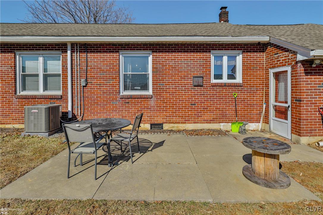 6346 Chapmans Road Allentown, PA 18104 - Photo 22 of 25 Gallery Image 22