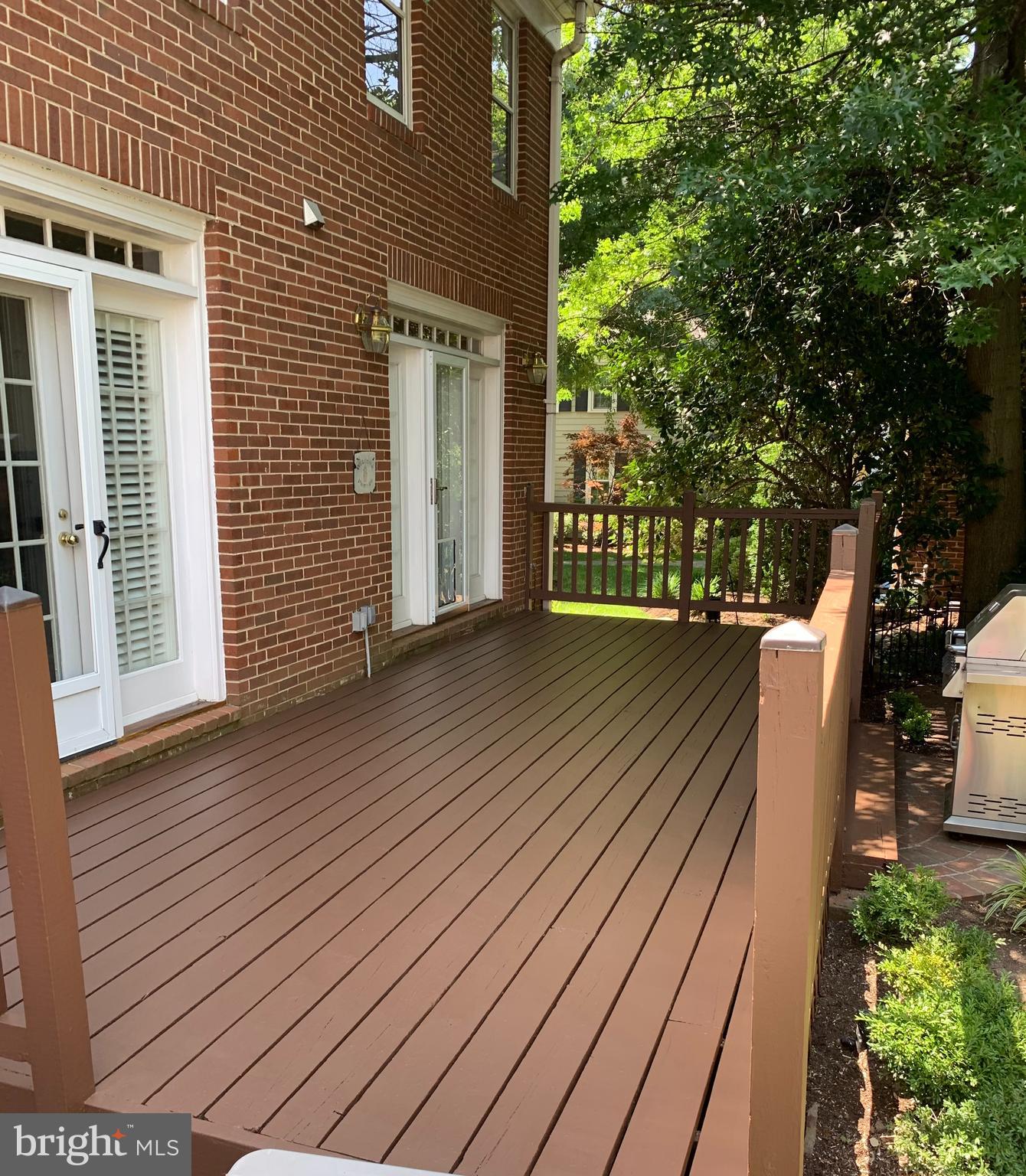 1317 19th Road South Arlington, VA 22202 - Photo 26 of 28 Rear Deck